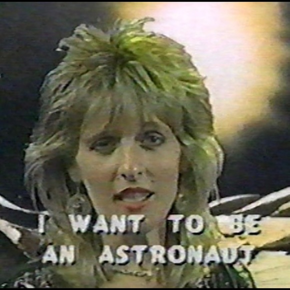 Meet your Posher, C - Picture 1 of 1